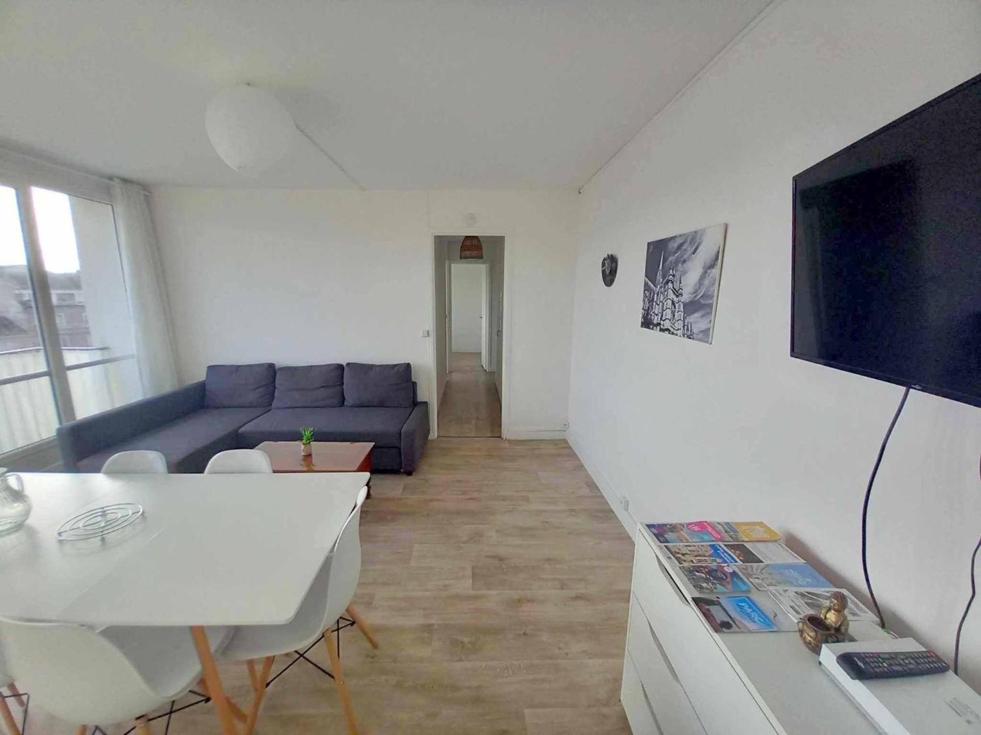 올리언스 T3 57M2 Avec Balcon Proche Gare Sncf, Wifi Et Cafe Et The Offerts 아파트 외부 사진